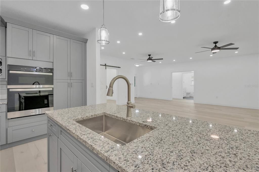 For Sale: $697,000 (4 beds, 3 baths, 2815 Square Feet)