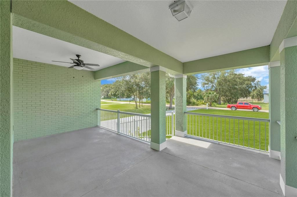 For Sale: $697,000 (4 beds, 3 baths, 2815 Square Feet)