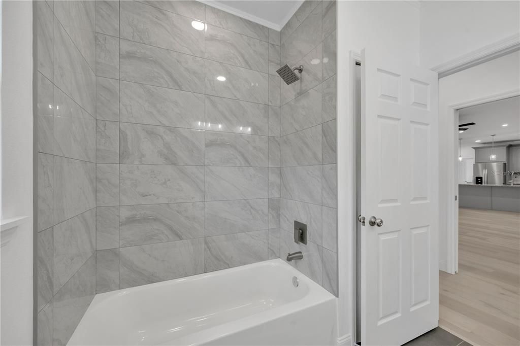 For Sale: $697,000 (4 beds, 3 baths, 2815 Square Feet)