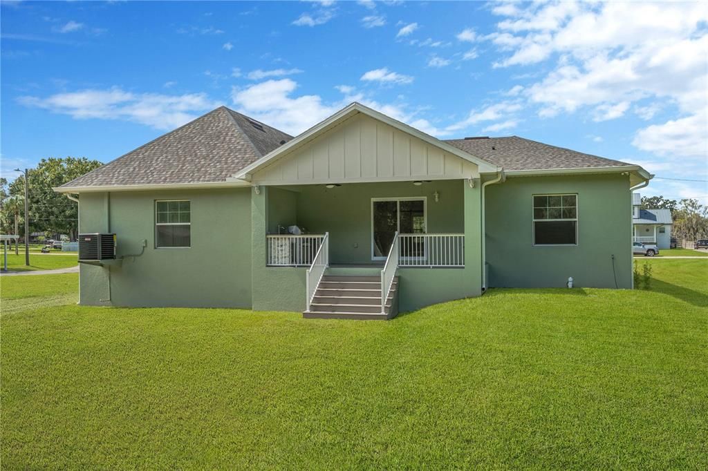 For Sale: $697,000 (4 beds, 3 baths, 2815 Square Feet)