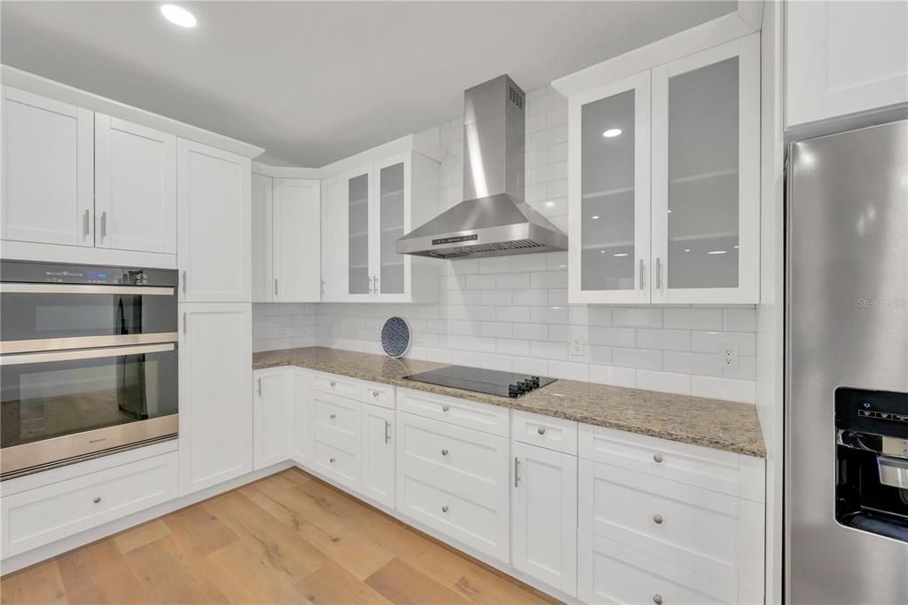 For Sale: $697,000 (4 beds, 3 baths, 2815 Square Feet)