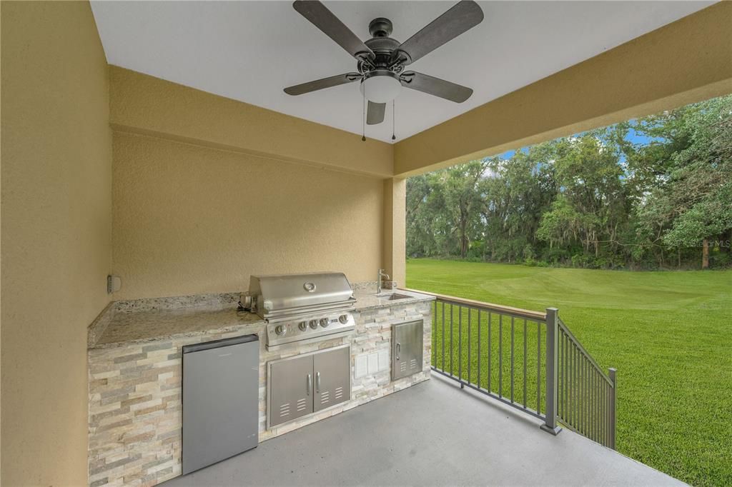 For Sale: $697,000 (4 beds, 3 baths, 2815 Square Feet)