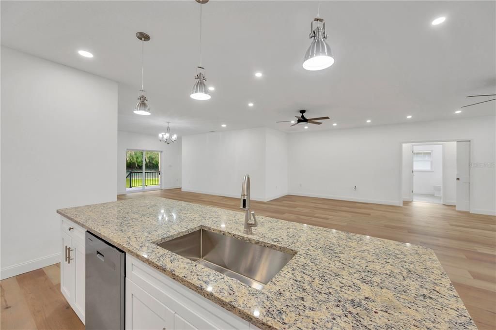 For Sale: $697,000 (4 beds, 3 baths, 2815 Square Feet)