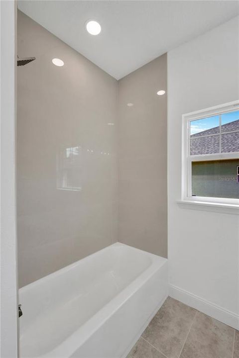 For Sale: $697,000 (4 beds, 3 baths, 2815 Square Feet)