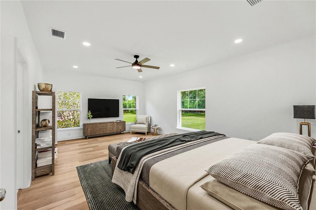 For Sale: $697,000 (4 beds, 3 baths, 2815 Square Feet)