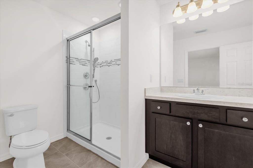 For Sale: $273,000 (3 beds, 2 baths, 1650 Square Feet)