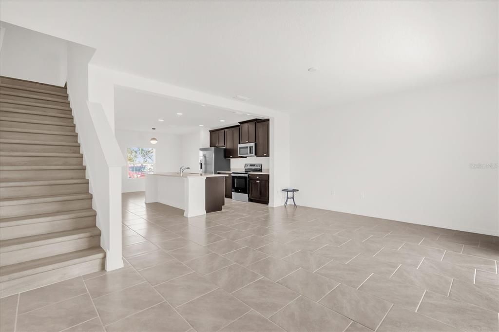 For Sale: $273,000 (3 beds, 2 baths, 1650 Square Feet)