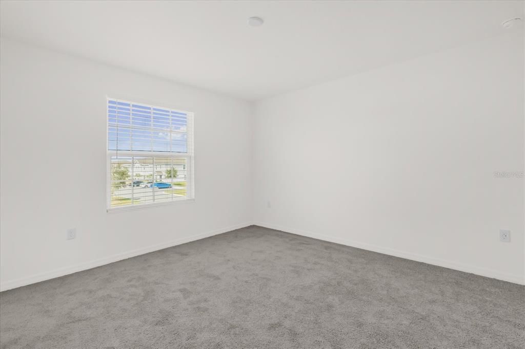 For Sale: $273,000 (3 beds, 2 baths, 1650 Square Feet)