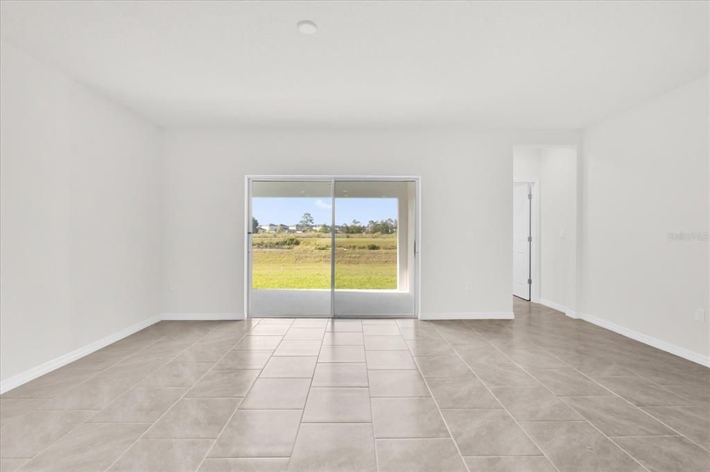 For Sale: $273,000 (3 beds, 2 baths, 1650 Square Feet)