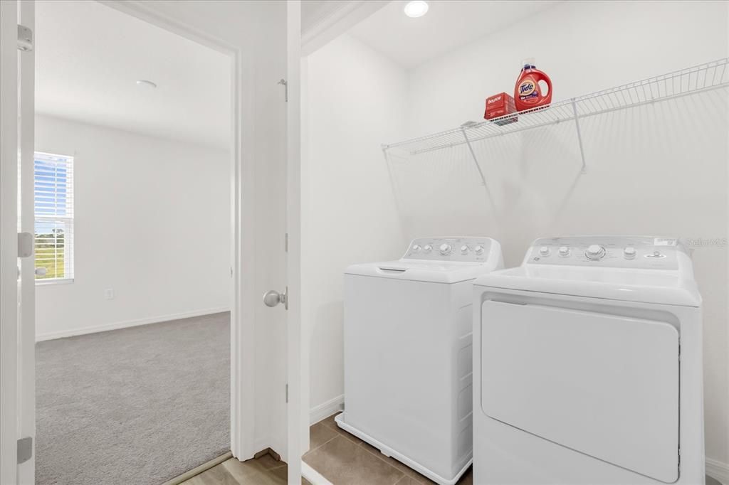 For Sale: $273,000 (3 beds, 2 baths, 1650 Square Feet)