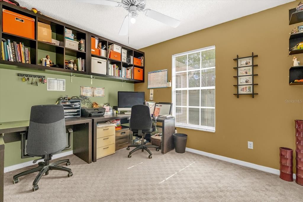 Active With Contract: $2,200 (3 beds, 2 baths, 1764 Square Feet)