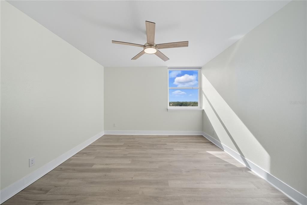 На продажу: $360,000 (2 спален, 2 ванн, 888 Квадратных фут)