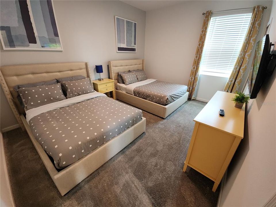 出租: $3,500 (3 贝兹, 2 浴室, 1788 平方英尺)