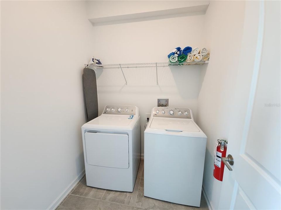 出租: $3,500 (3 贝兹, 2 浴室, 1788 平方英尺)