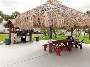 出租: $1,550 (2 贝兹, 2 浴室, 1040 平方英尺)