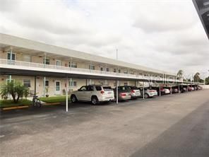 出租: $1,550 (2 贝兹, 2 浴室, 1040 平方英尺)