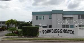 出租: $1,550 (2 贝兹, 2 浴室, 1040 平方英尺)