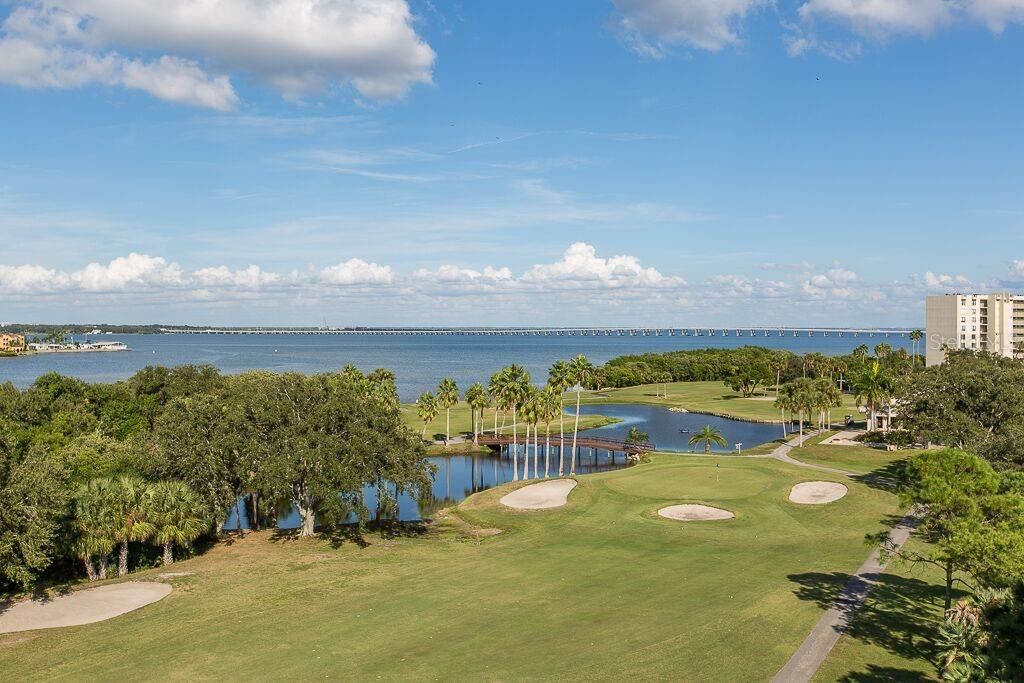 Activo con contrato: $329,900 (3 camas, 2 baños, 1345 Pies cuadrados)