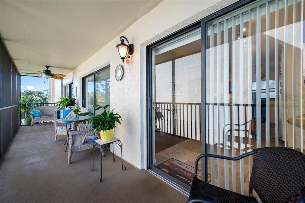 Activo con contrato: $329,900 (3 camas, 2 baños, 1345 Pies cuadrados)