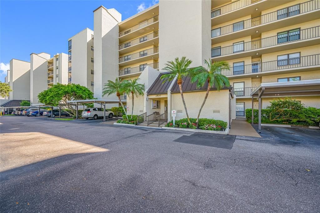 Activo con contrato: $329,900 (3 camas, 2 baños, 1345 Pies cuadrados)