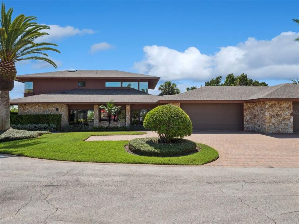 На продажу: $6,880,000 (5 спален, 5 ванн, 8604 Квадратных фут)