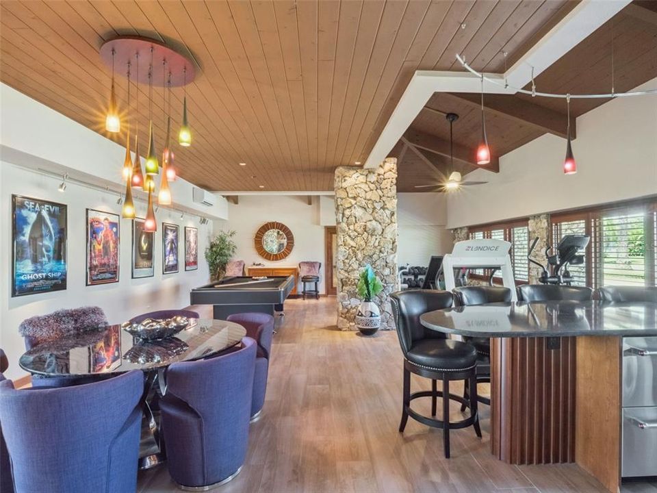 На продажу: $6,880,000 (5 спален, 5 ванн, 8604 Квадратных фут)