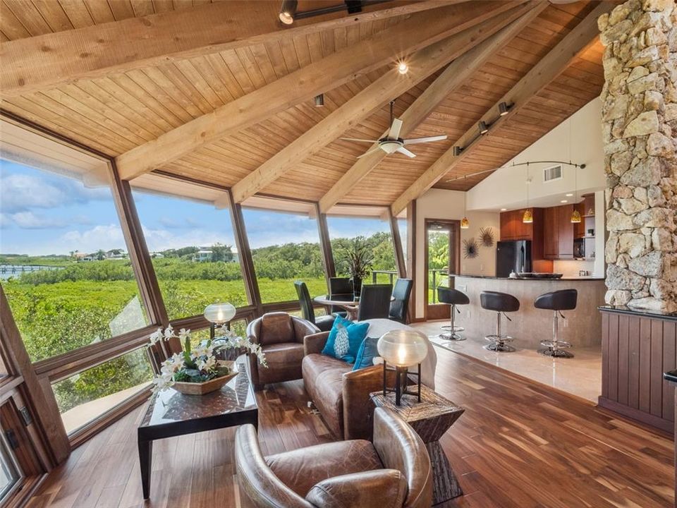 На продажу: $6,880,000 (5 спален, 5 ванн, 8604 Квадратных фут)