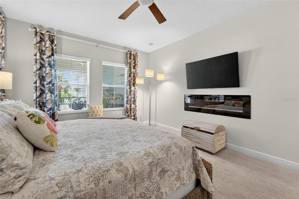 For Sale: $525,000 (4 beds, 3 baths, 2925 Square Feet)