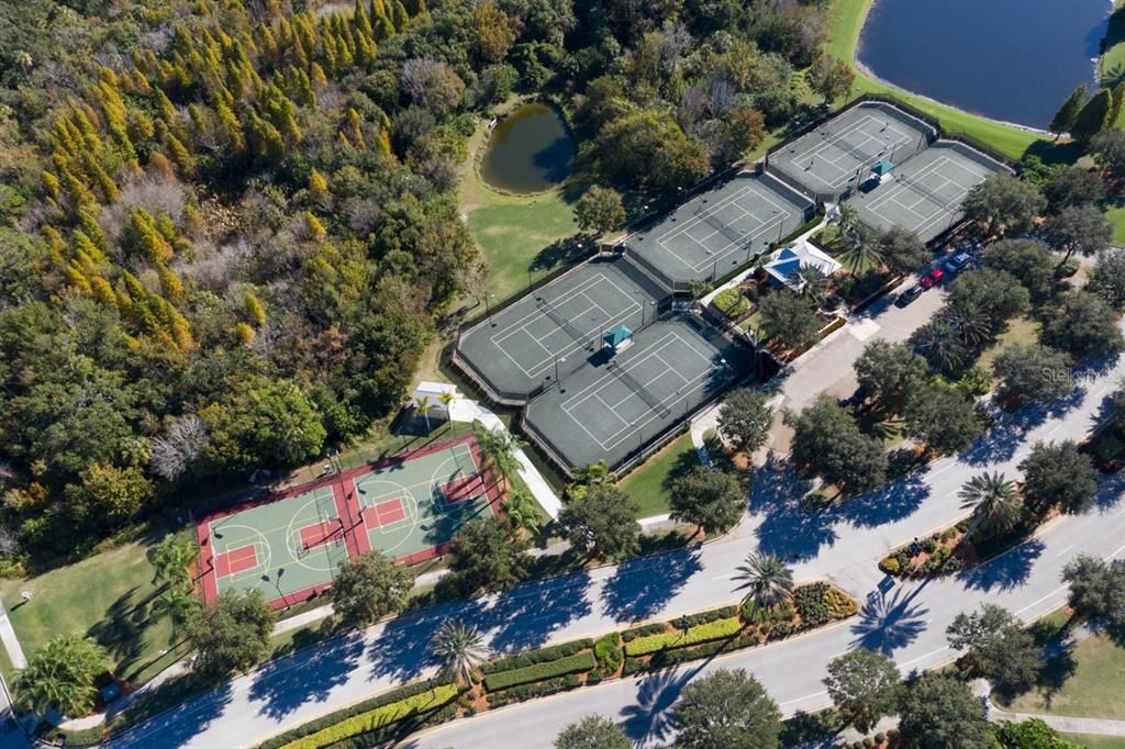 For Sale: $525,000 (4 beds, 3 baths, 2925 Square Feet)