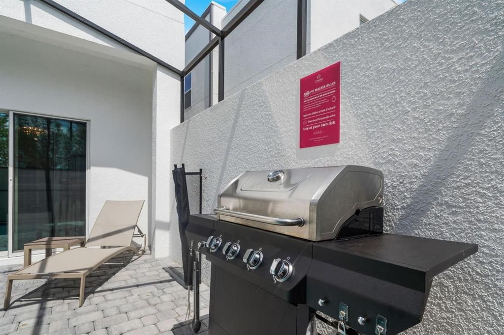 For Rent: $3,050 (5 beds, 4 baths, 2048 Square Feet)