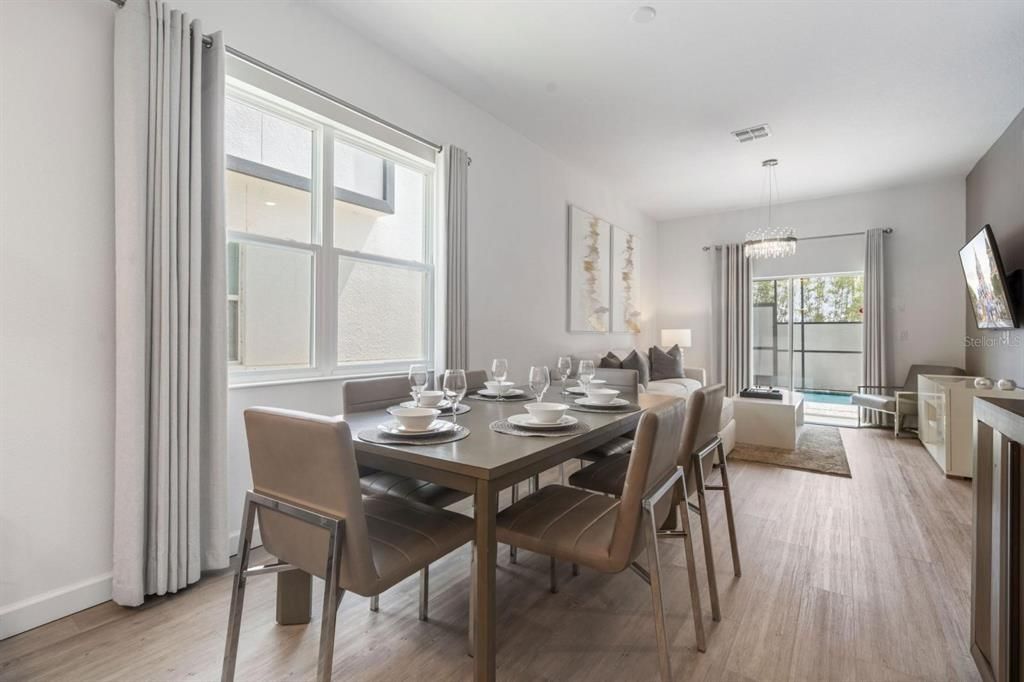 For Rent: $3,050 (5 beds, 4 baths, 2048 Square Feet)