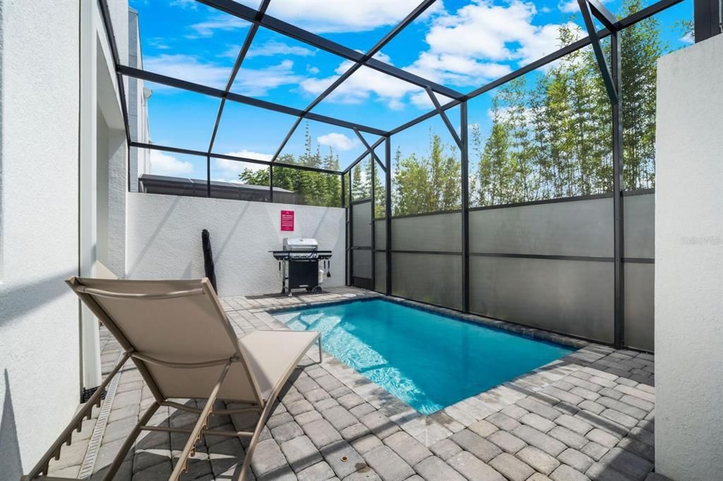 For Rent: $3,050 (5 beds, 4 baths, 2048 Square Feet)