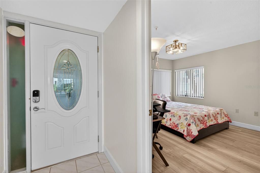 For Sale: $769,000 (2 beds, 2 baths, 1380 Square Feet)