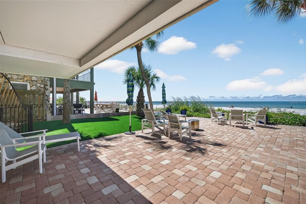 For Sale: $769,000 (2 beds, 2 baths, 1380 Square Feet)