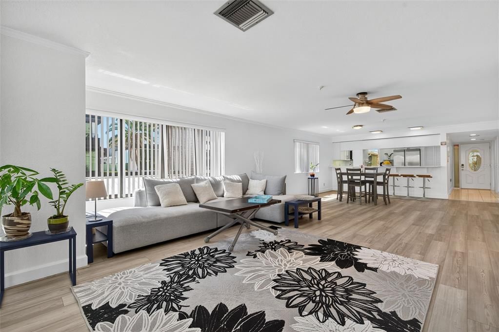 For Sale: $769,000 (2 beds, 2 baths, 1380 Square Feet)