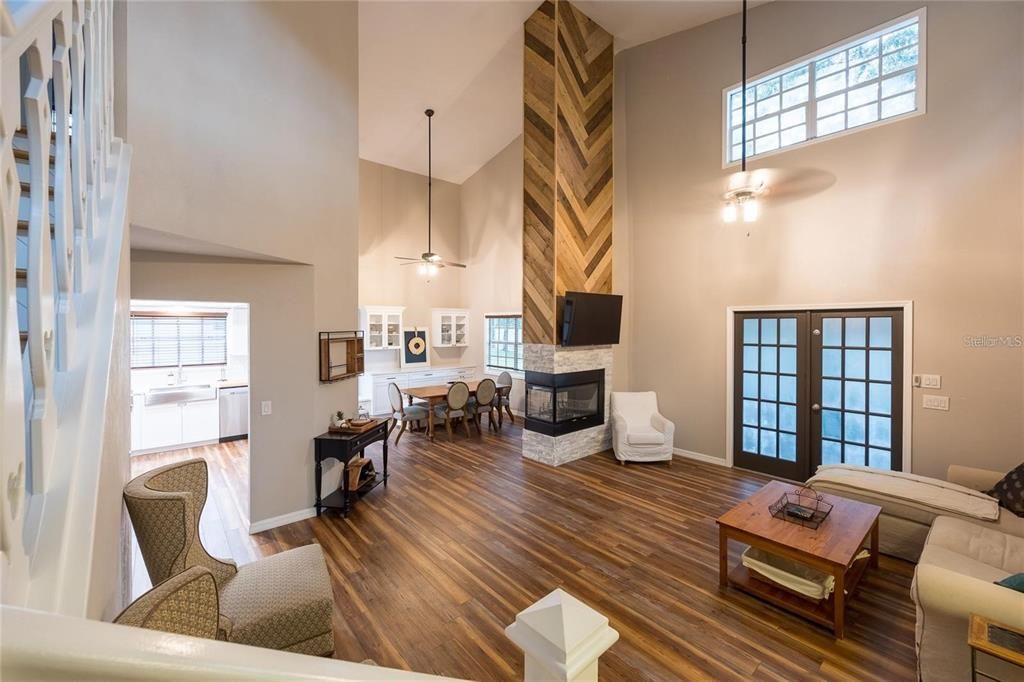 待售: $750,000 (8 贝兹, 6 浴室, 3728 平方英尺)