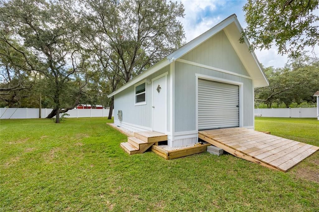 待售: $750,000 (8 贝兹, 6 浴室, 3728 平方英尺)