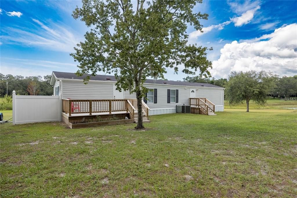 待售: $750,000 (8 贝兹, 6 浴室, 3728 平方英尺)