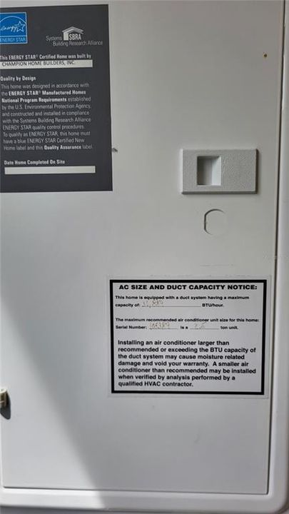 待售: $205,000 (2 贝兹, 2 浴室, 1152 平方英尺)