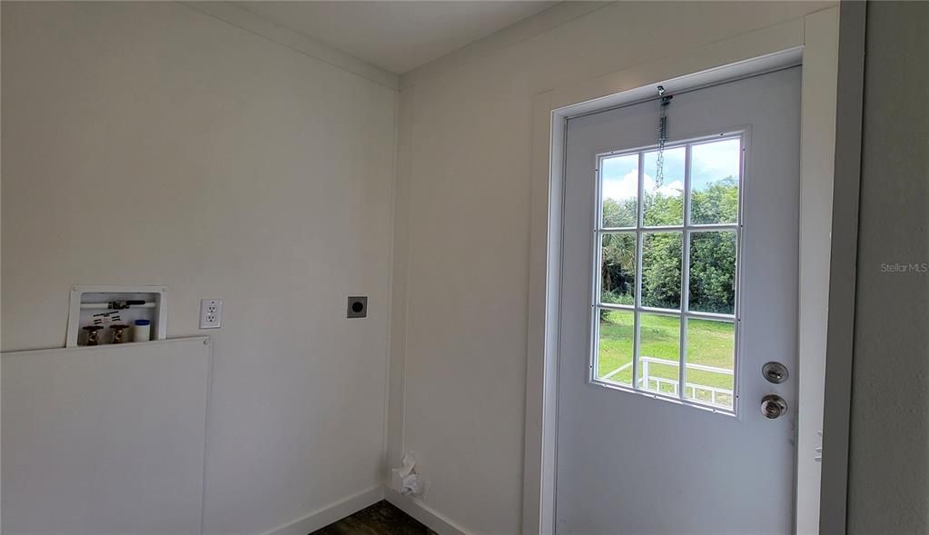 待售: $205,000 (2 贝兹, 2 浴室, 1152 平方英尺)