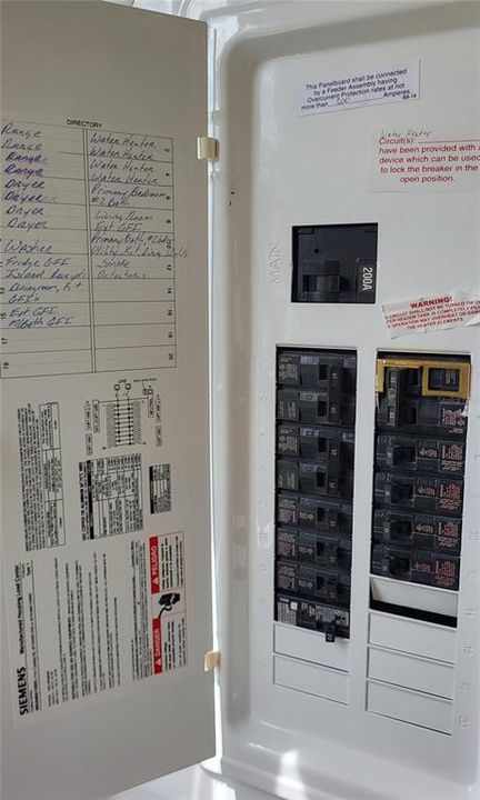 待售: $205,000 (2 贝兹, 2 浴室, 1152 平方英尺)