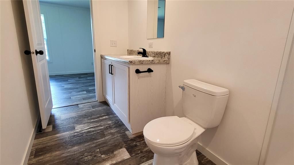 待售: $205,000 (2 贝兹, 2 浴室, 1152 平方英尺)