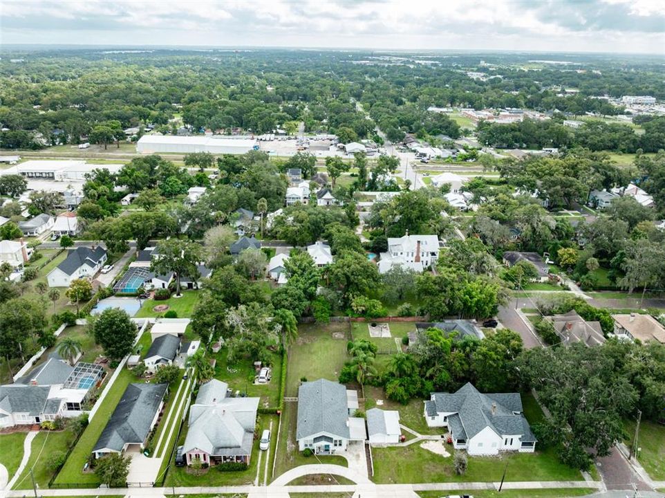 For Sale: $390,000 (3 beds, 2 baths, 1898 Square Feet)