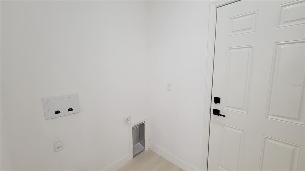 待售: $415,000 (3 贝兹, 2 浴室, 1645 平方英尺)