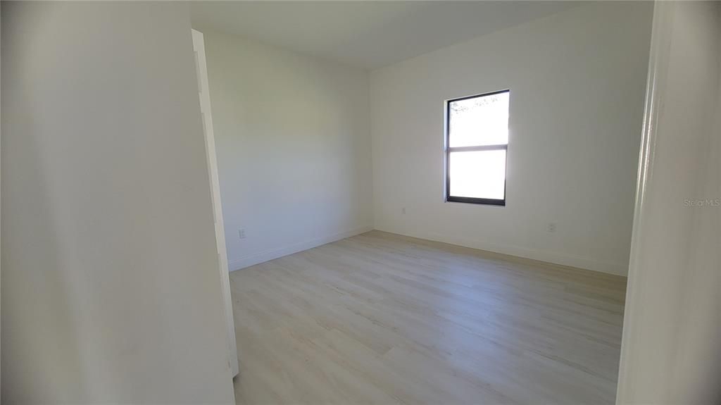 待售: $415,000 (3 贝兹, 2 浴室, 1645 平方英尺)