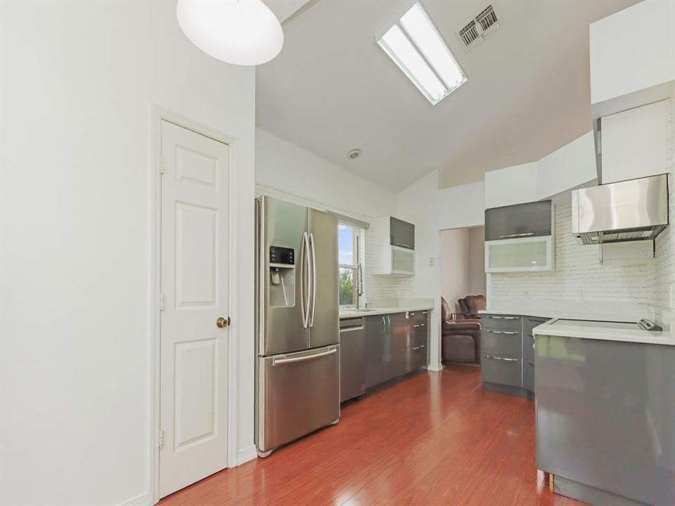 Active With Contract: $459,000 (3 beds, 2 baths, 1880 Square Feet)