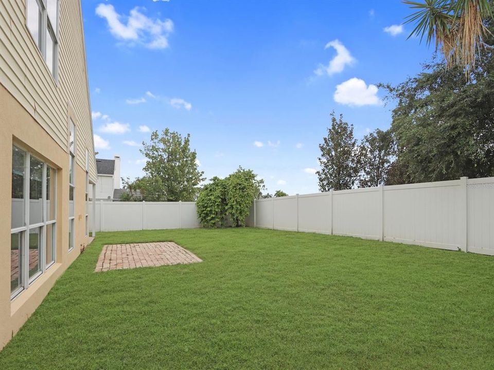 Active With Contract: $459,000 (3 beds, 2 baths, 1880 Square Feet)