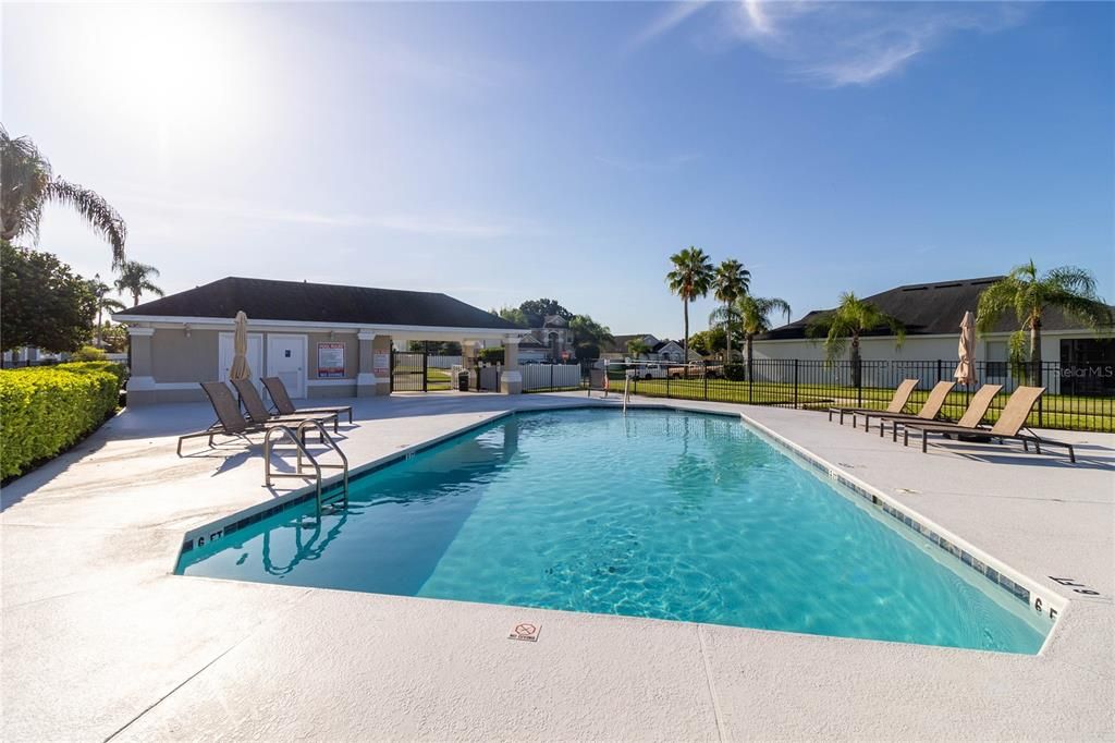 Active With Contract: $459,000 (3 beds, 2 baths, 1880 Square Feet)