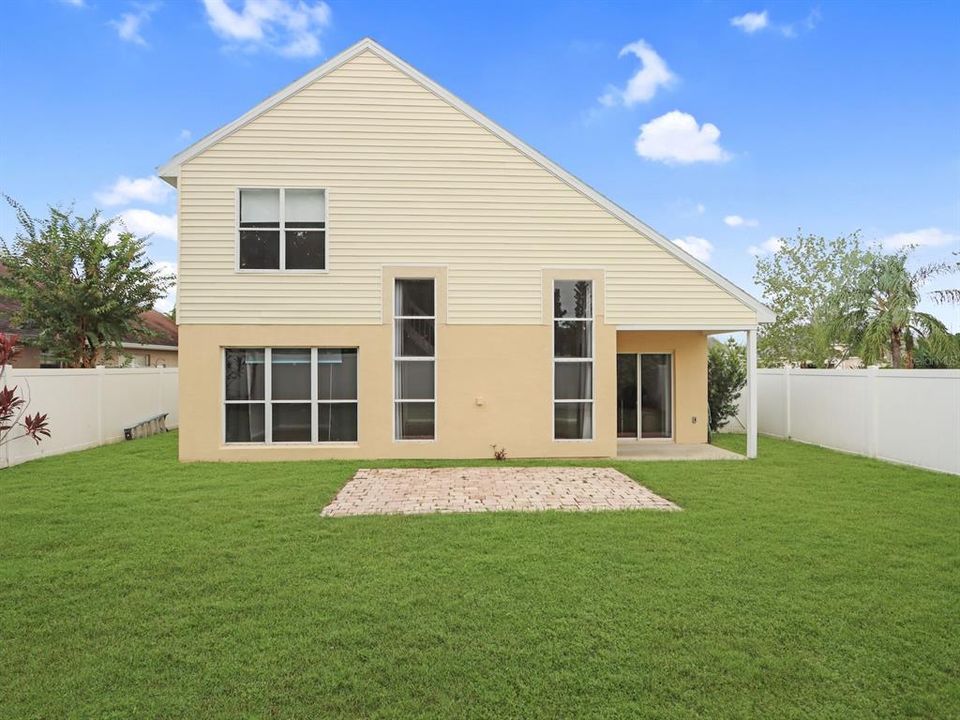 Active With Contract: $459,000 (3 beds, 2 baths, 1880 Square Feet)