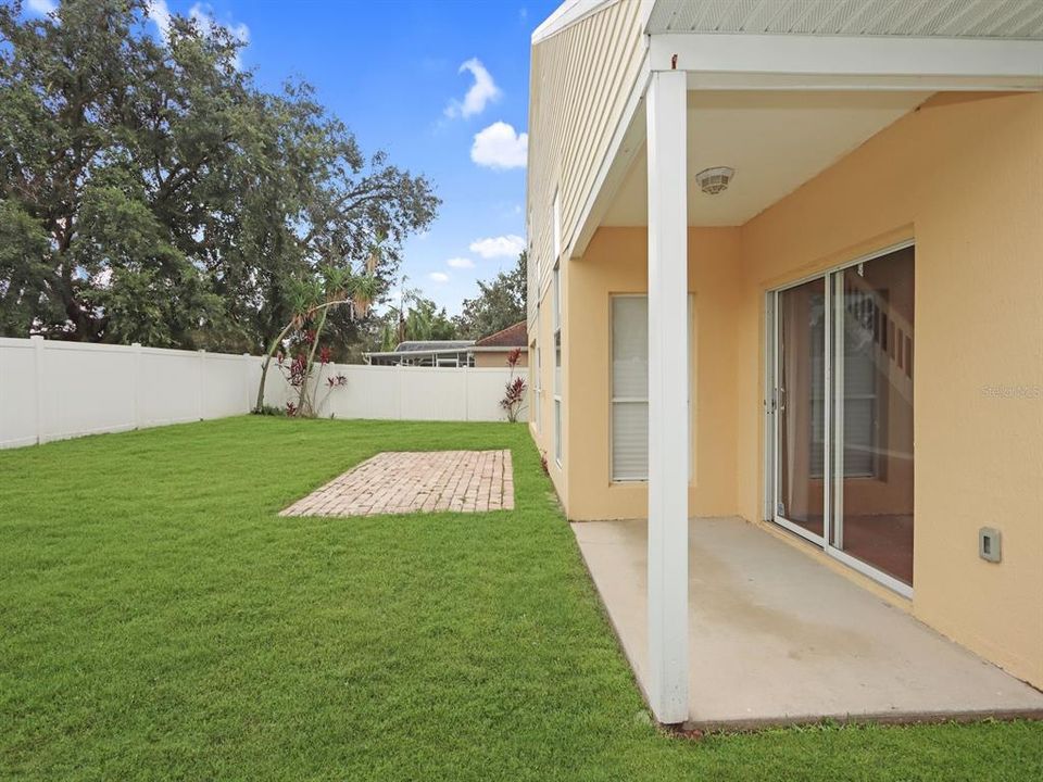 Active With Contract: $459,000 (3 beds, 2 baths, 1880 Square Feet)